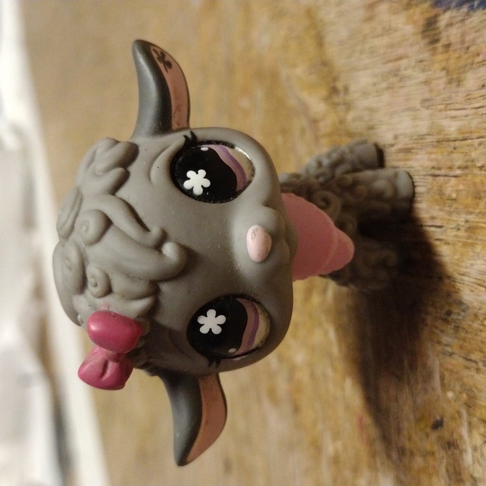 Littlest Pet Shop Sheep